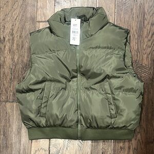 Olive Green Quilted Puffer Vest - Brand Unknown